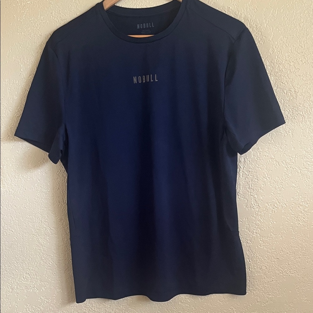 NOBULL Men's Deep Blue Short Sleeve Tee